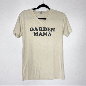 Garden Mama graphic screen tee